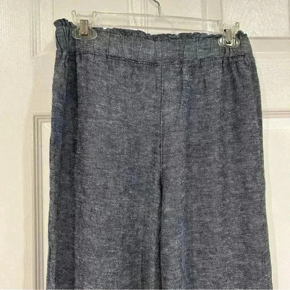 Time & Tru Wide Leg Pants Size XS 0/2 Linen Blend Blue Denim Color Smocked Waist - Picture 8 of 11